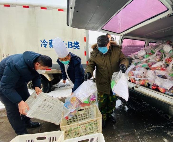 北京金丰餐饮、大通饭庄捐赠鹿胶、阿胶助力武汉抗疫英雄。