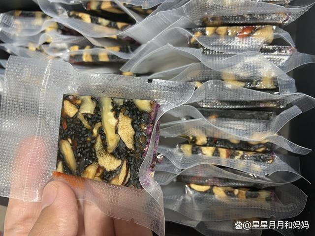 女人要多吃阿胶糕，配方和做法教给你，纯手工人人都爱吃即食阿胶糕阿胶黑驴皮阿胶纯手工无添加滋补女性调理ejiao净重1斤淘宝即食阿胶糕阿胶黑驴皮阿胶纯手工无添加滋补女性调理ejiao净重1斤¥198