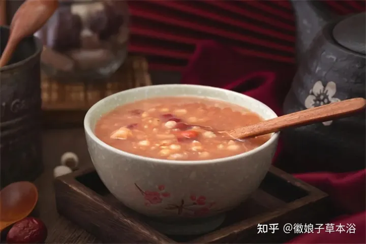 脾胃虚弱的人怎么食补，应该注意什么？